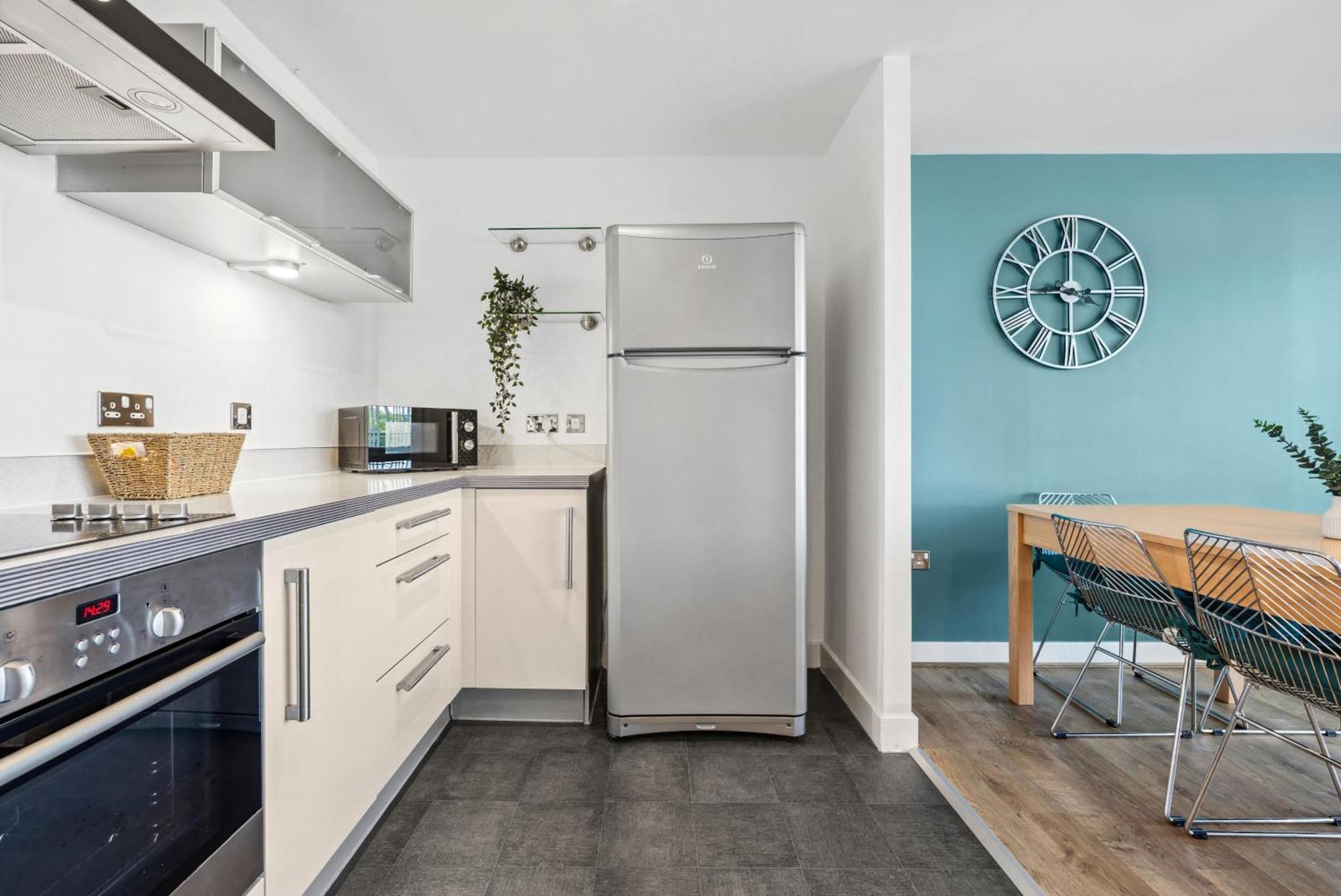Cotels At Vizion Serviced Apartments, Superfast Broadband, Central Location, Free Parking, Fully Equipped Kitchen Milton Keynes Exterior foto