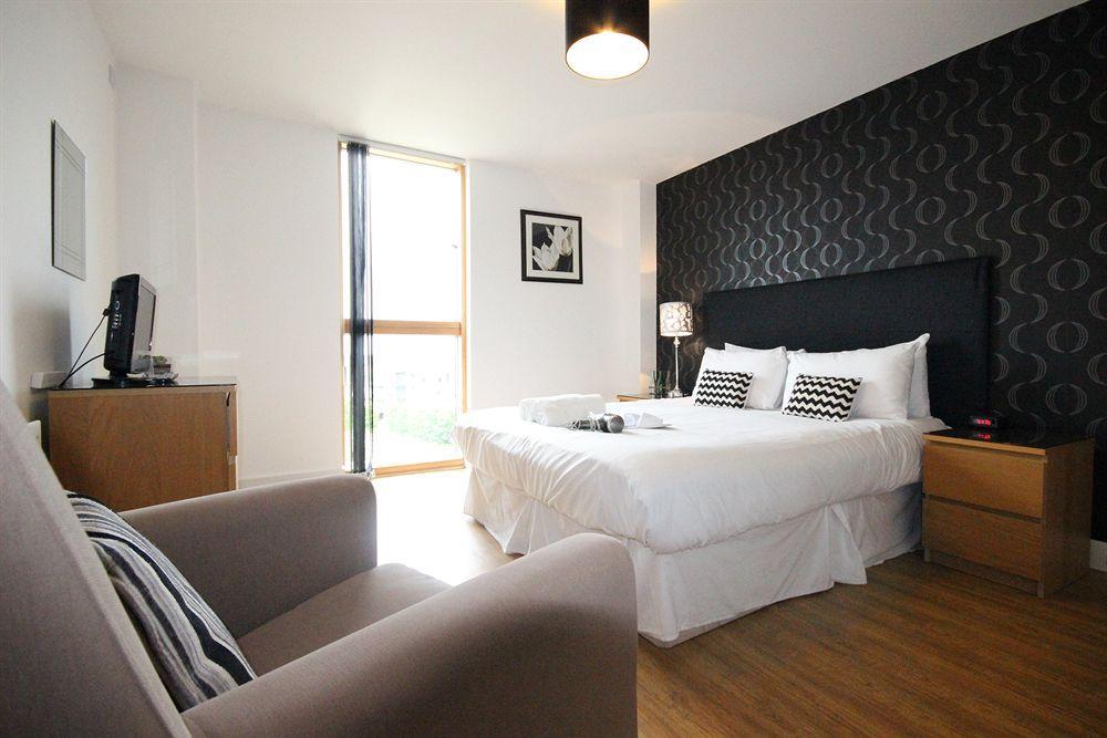 Cotels At Vizion Serviced Apartments, Superfast Broadband, Central Location, Free Parking, Fully Equipped Kitchen Milton Keynes Exterior foto