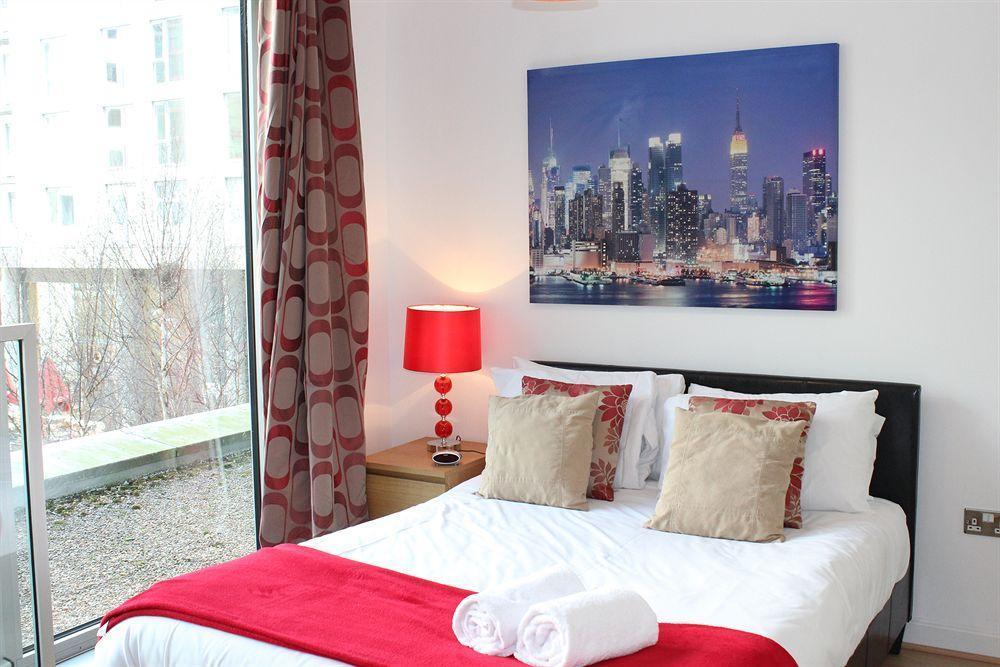 Cotels At Vizion Serviced Apartments, Superfast Broadband, Central Location, Free Parking, Fully Equipped Kitchen Milton Keynes Exterior foto