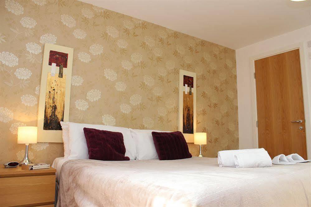 Cotels At Vizion Serviced Apartments, Superfast Broadband, Central Location, Free Parking, Fully Equipped Kitchen Milton Keynes Exterior foto