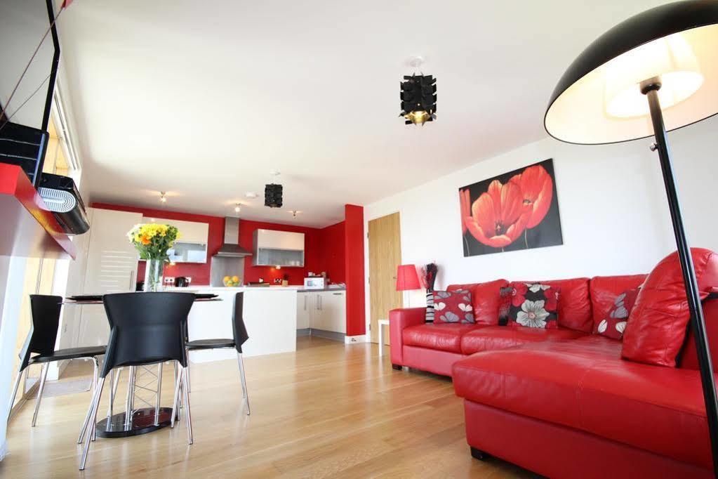 Cotels At Vizion Serviced Apartments, Superfast Broadband, Central Location, Free Parking, Fully Equipped Kitchen Milton Keynes Exterior foto